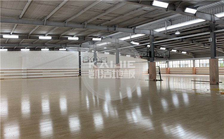 杭州曼巴籃球中心木地板案例-凱潔體育地板