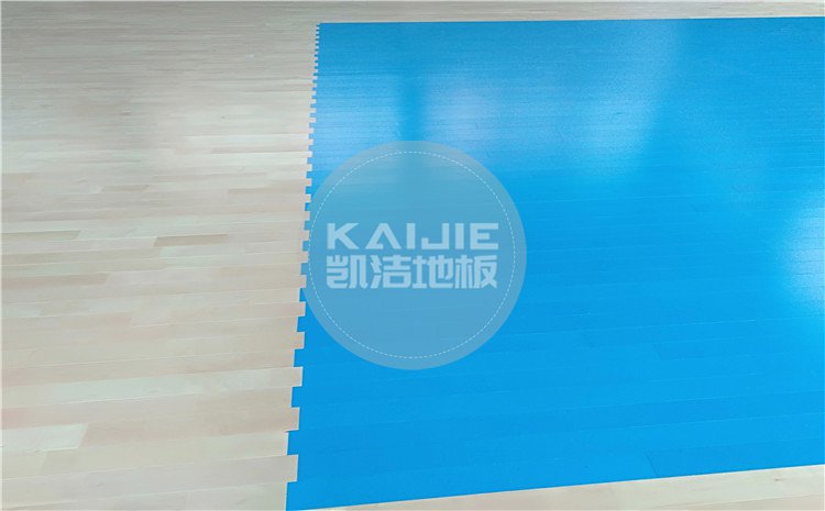 云南昆明五華區青少年宮籃球館木地板——凱潔體育地板